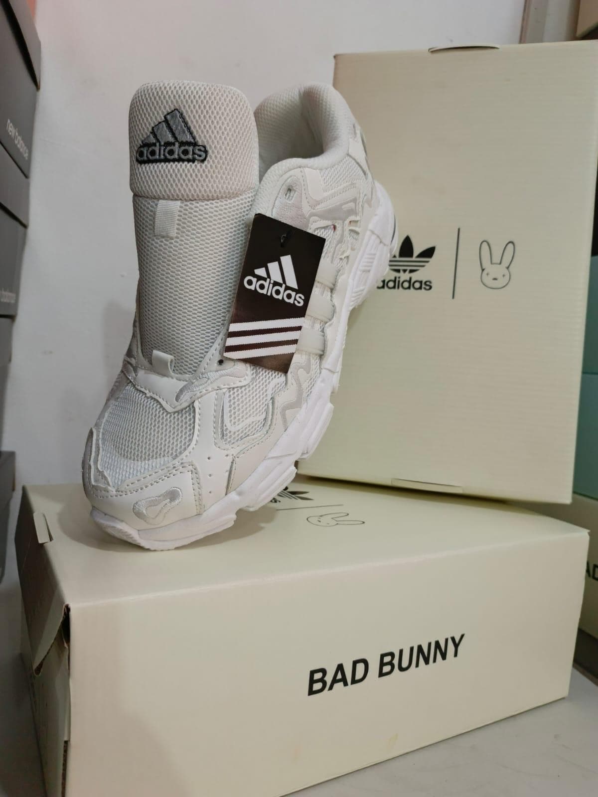 ADIDAS COLAB. BAD BUNNY 